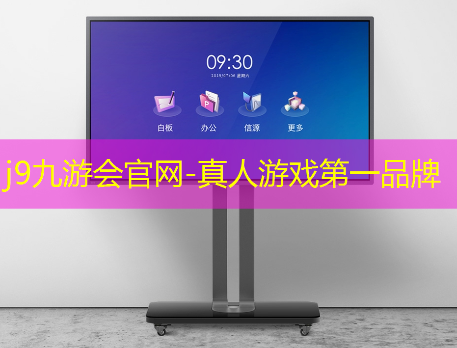 3d像素风格打boss游戏